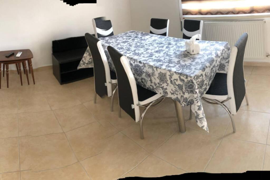 Apt 4 Rent/A Quiet Neighborhood Close To Services Amman Zewnętrze zdjęcie